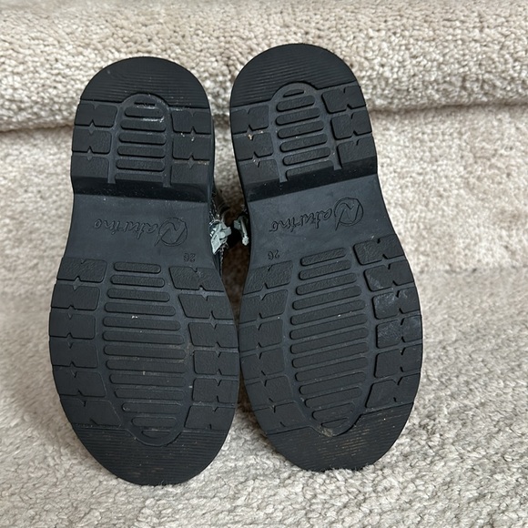 Boots by Naturino for girls size 26 EU - 9.5 US ;16.2cm closure Zipper and laces - Picture 7 of 14